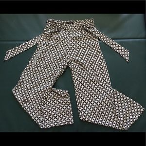 Zara Basic patterned pants